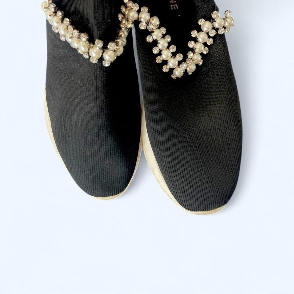 Elegant Black Women's Shoes with Pearl and Faux Diamonds Detailing Anne Klein